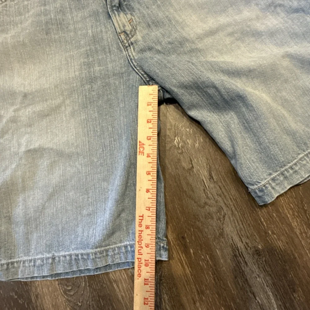 VTG Y2K Levis Carpenter Denim Shorts Mens 36 Light Wash Blue Utility Workwear